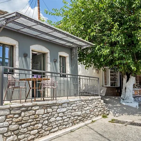 Апартаменты Oikos Daretsou